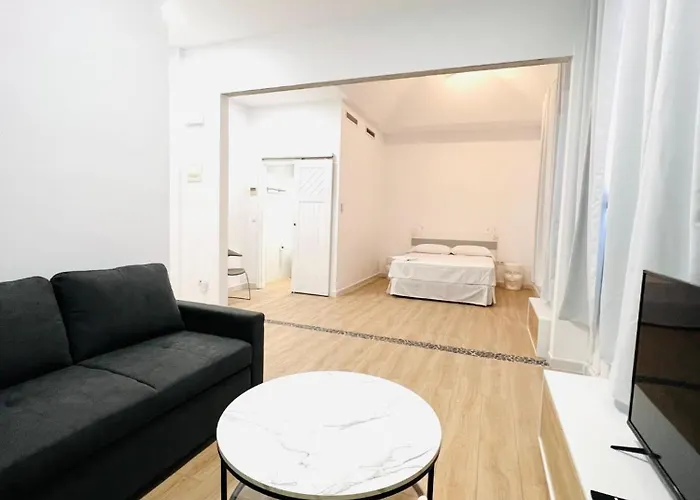Suites Puente de Hierro