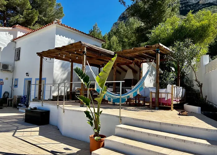 House with swimming pool&amazing sea&mountain views in Montgó, Denia