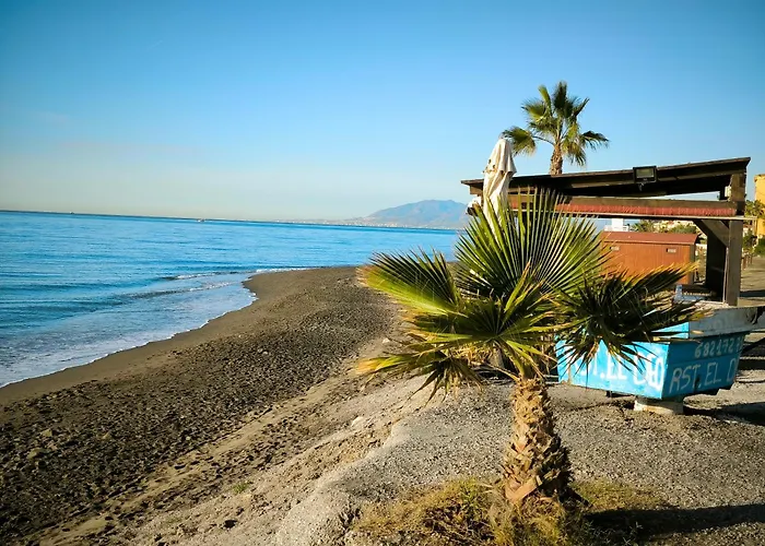 Atico con piscina, golf, vistas al mar