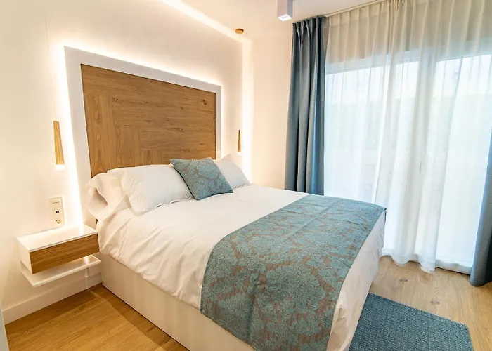 MQ Suites Veronica