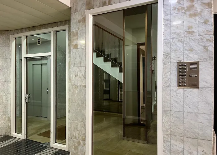 Comode Apartament Al Bell Mig De Girona