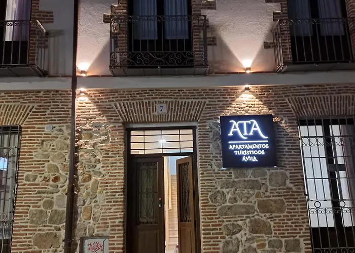Apartamentos turisticos Ávila Puerta de Los Leales 1-2