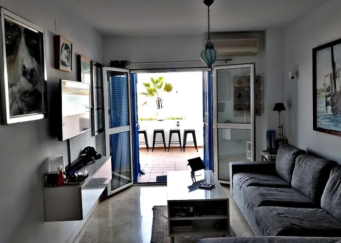 casa del mar,,, gran terraza junto playa cantil