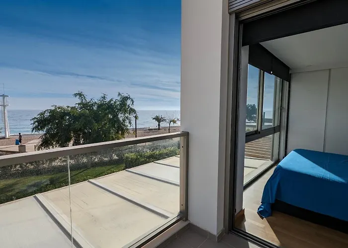 Paradise Beachfront Luxury Villa