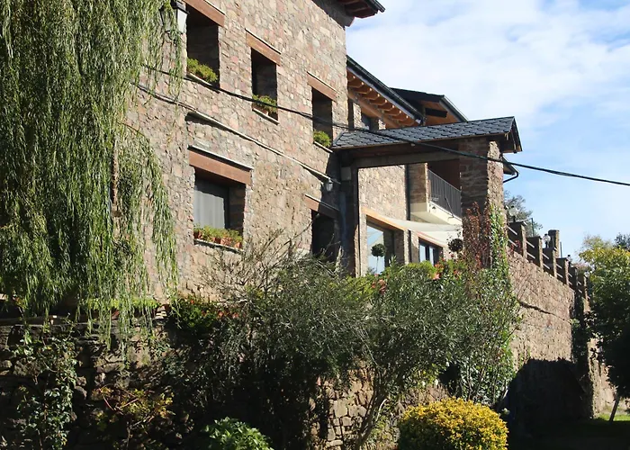 Les Flors - Hotel Rural & Cabanyes