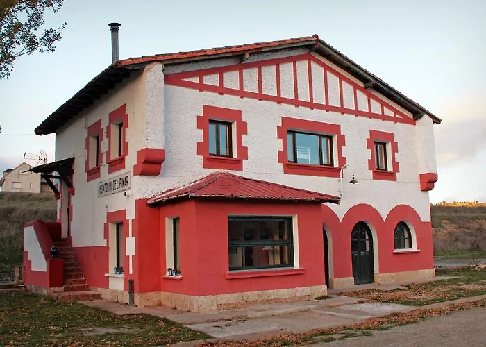 Albergue de La Estación del Río Lobos