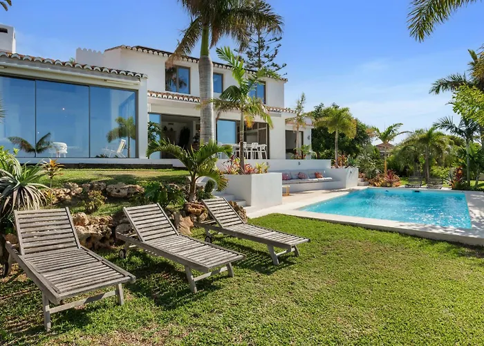 Bed & Breakfast In Villa Eden Palm