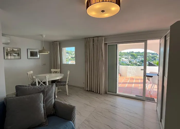 Meerblick Villa Mit Terrasse, Pool Und Kostenlosen Wlan Neu Renoviert