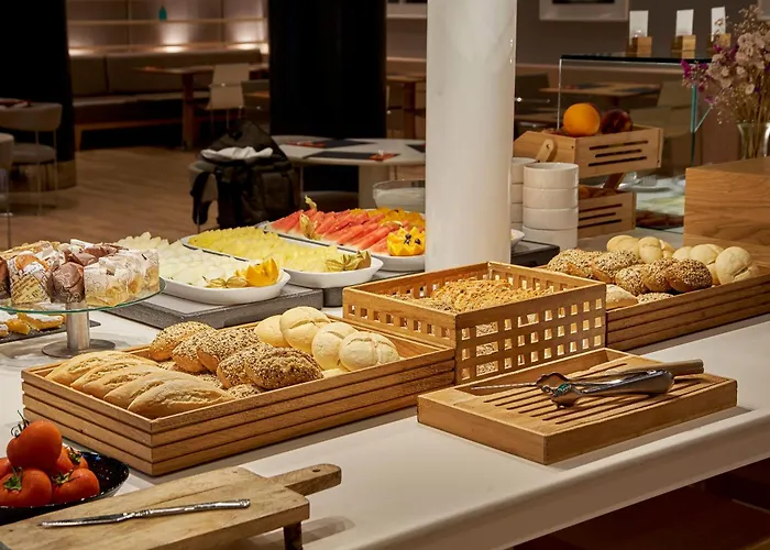 Doubletree By Hilton Girona