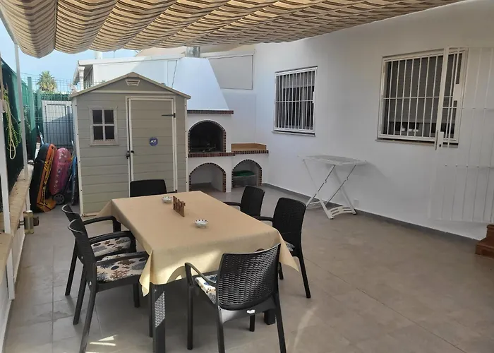 Magnífico adosado con piscina y barbacoa