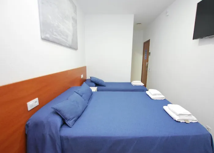 Hotel Tres Leones