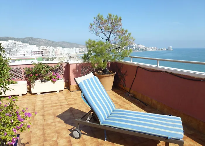 Espectacular terraza y vistas en 1a línea de playa