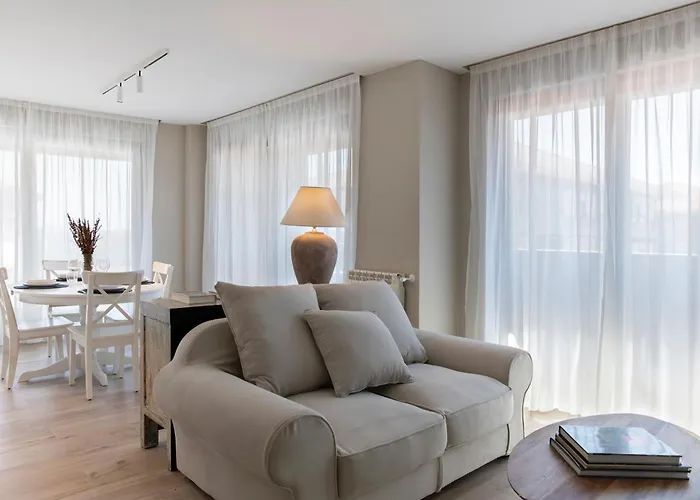 Apartamentos Plaza Center