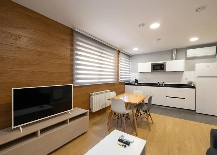 ALQUILAZ Apartamentos Turísticos