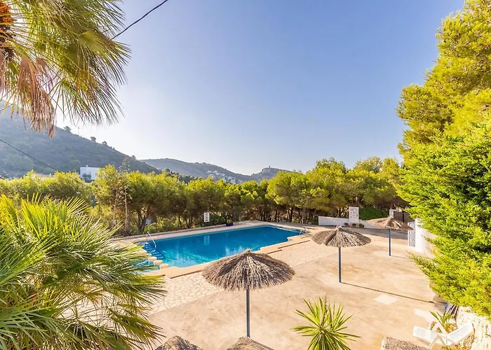 Cap D'Or House