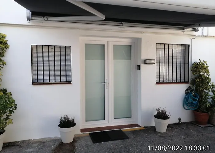 VILLA PITATO Nuevo, cerca de la Playa, Parking en la puerta del alojamiento