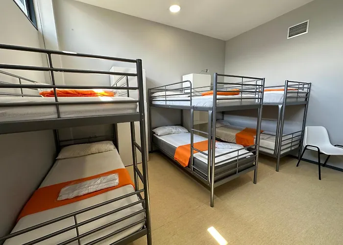 Vigo Beds & Rooms