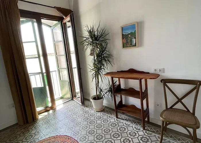 Doña Lola Rooms