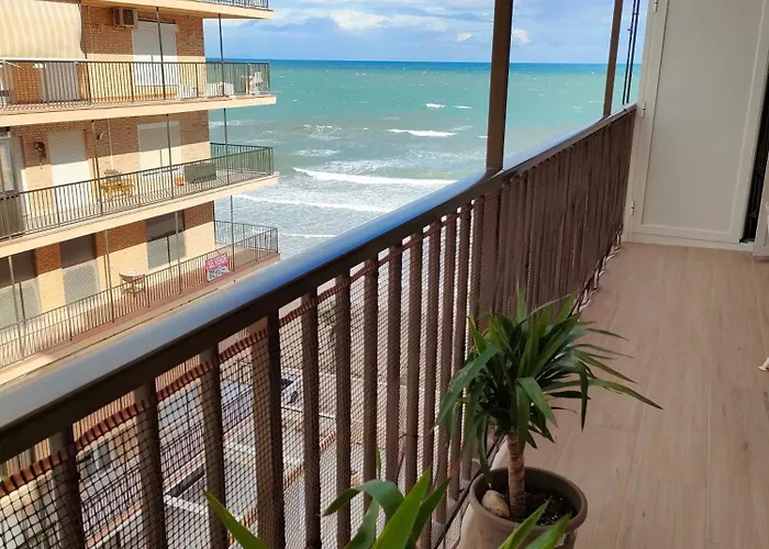 Beachfront cozy apartament Arenales del Sol, Alicante