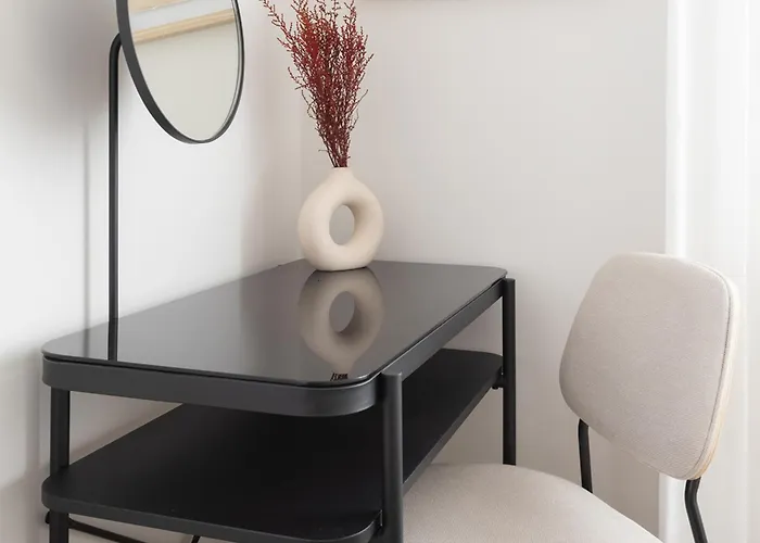 Meraki Suites