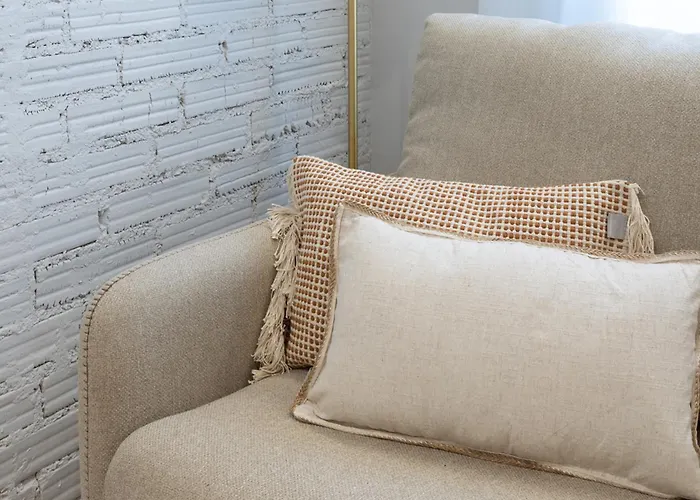 Meraki Suites