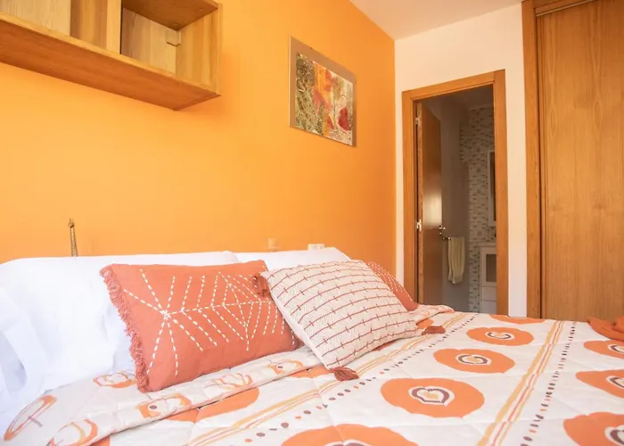 Apartamento nuevo al lado de la playa en A Guarda