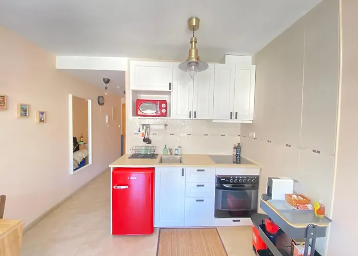 Las Vistas Apartment