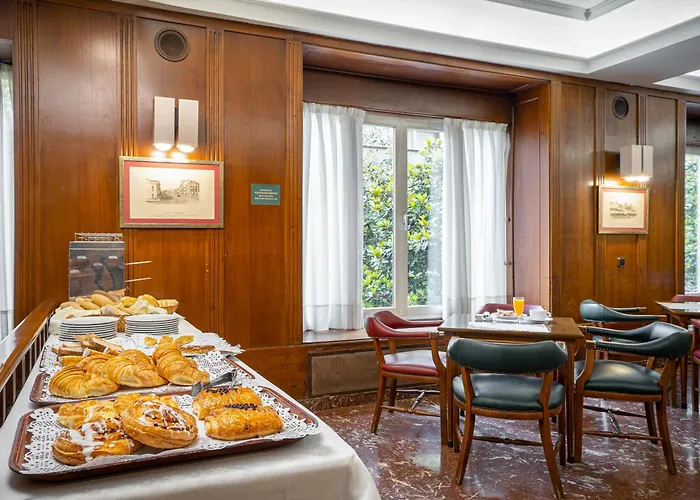 Hotel Hernán Cortés
