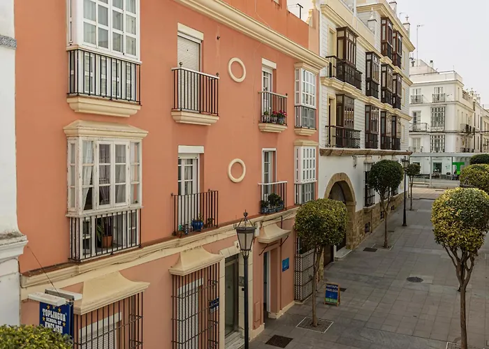 3 Apartamentos Independientes en Casa Palacio