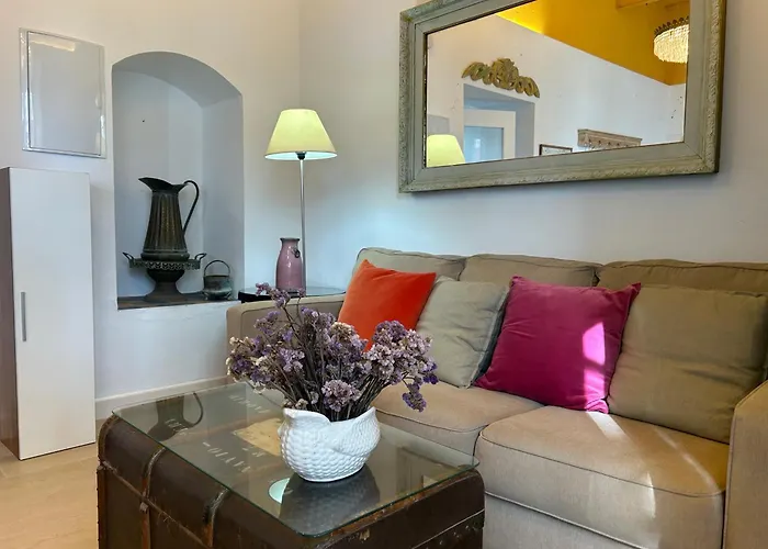 3 Apartamentos Independientes en Casa Palacio