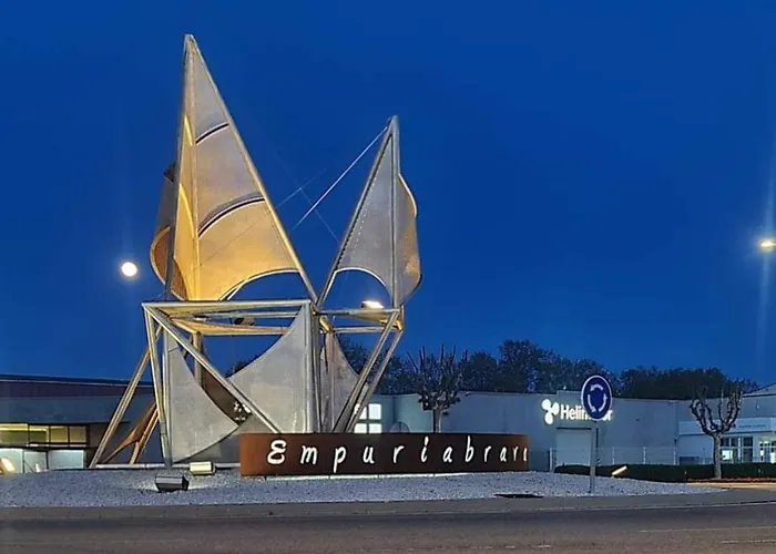 Empuriabrava Front De Mer