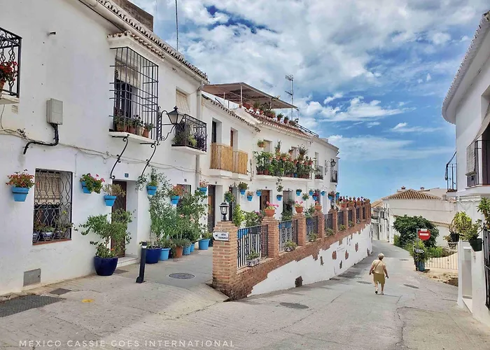 Precioso Apartamento Con Vistas En El Centro De Mijas Pueblo