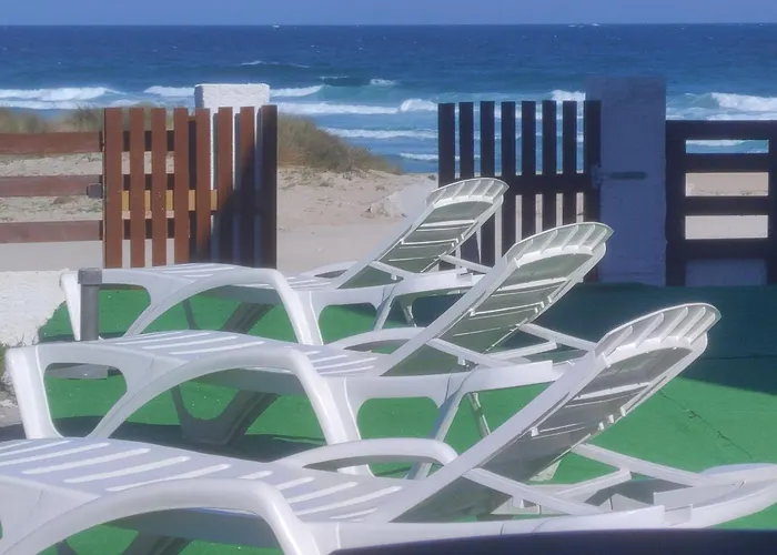 Atlantic Surfers Hostel