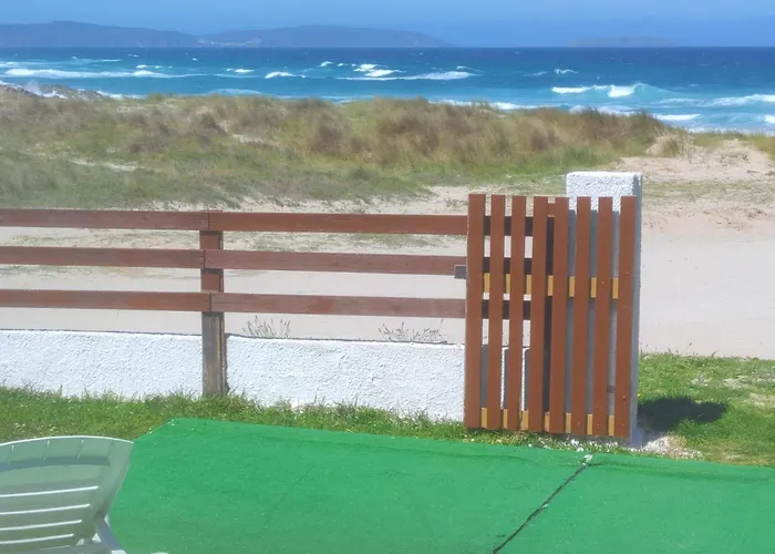 Atlantic Surfers Hostel