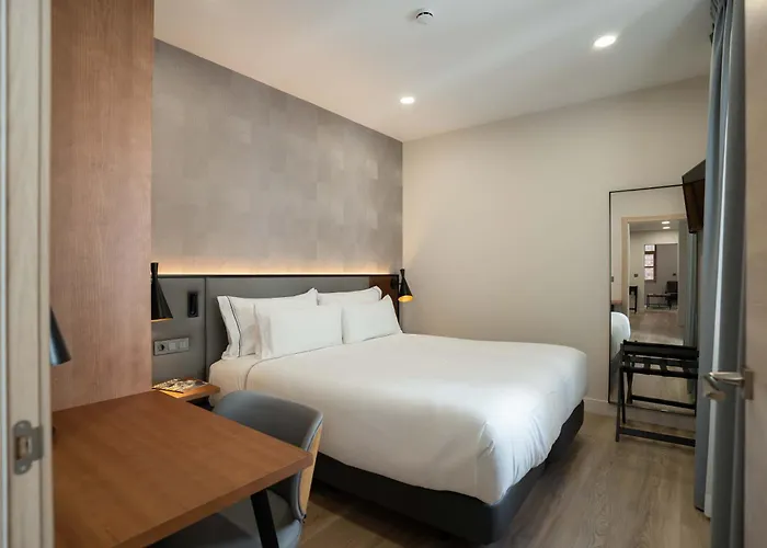 Prisma Suites