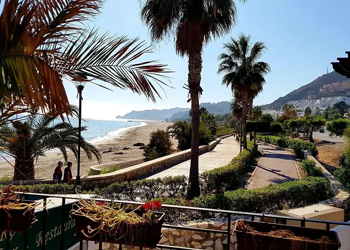 Sea View Cozy Apartment La Tanita