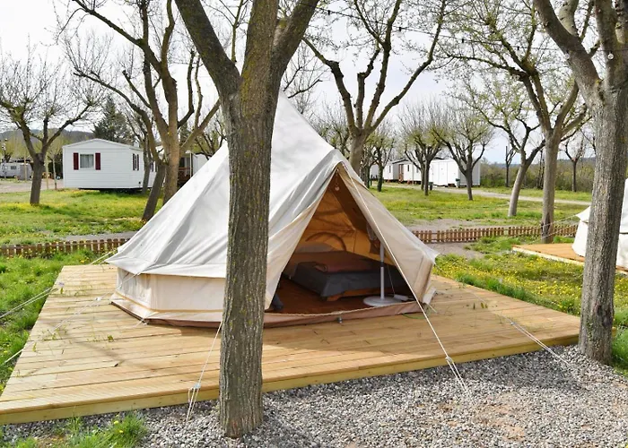 Camping Oliana