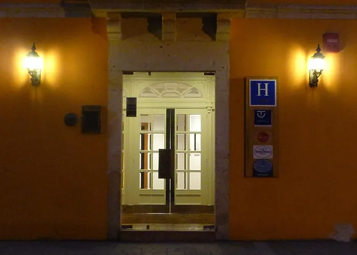 Hotel Picos De Europa