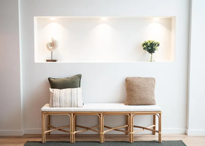 Rooms By Jova