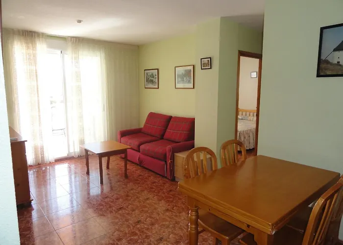 Apartamentos Raymar