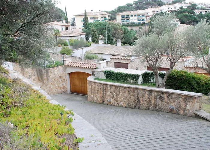 Villa Maricel
