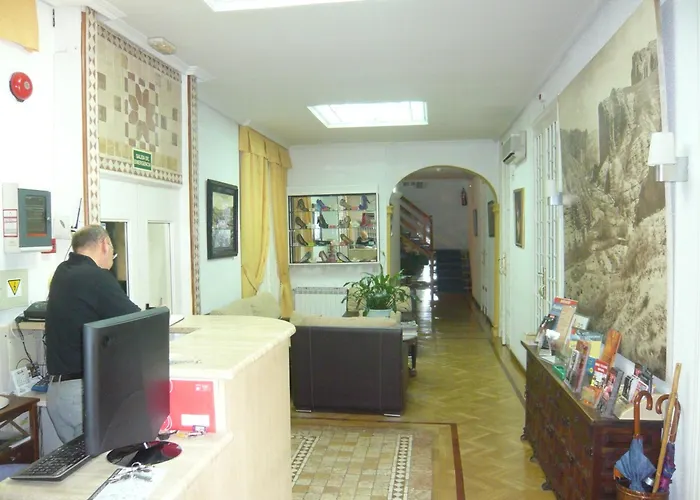 Hostal Triana