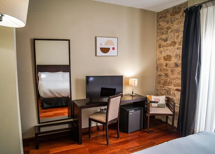 Hotel Baeza Monumental by eme hoteles