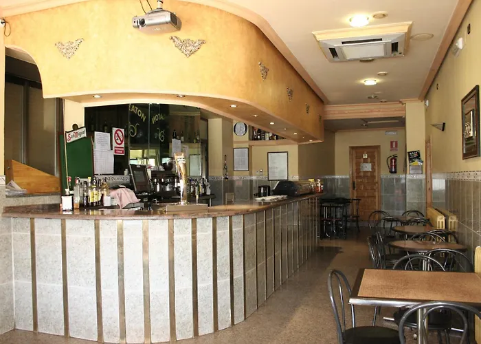 Hostal Restaurante Raton
