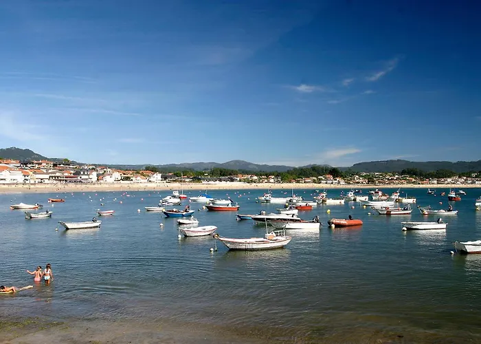 Hotel Holiday Camino De Santiago Por La Costa En Playa America