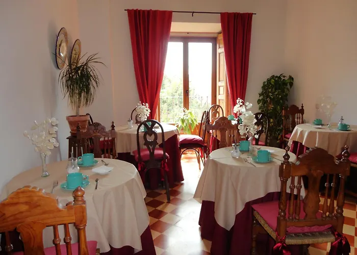 Hostal Puerta Medina