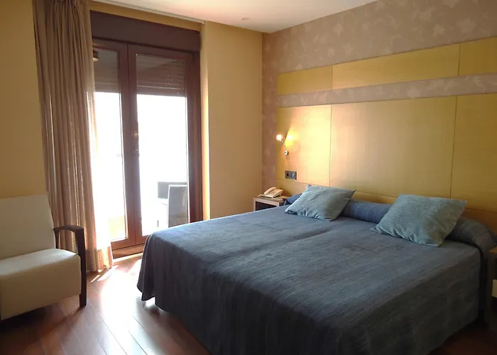 Isla Nova Hotel