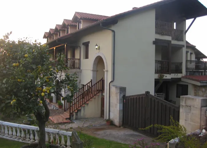 Apartamentos La Ceña