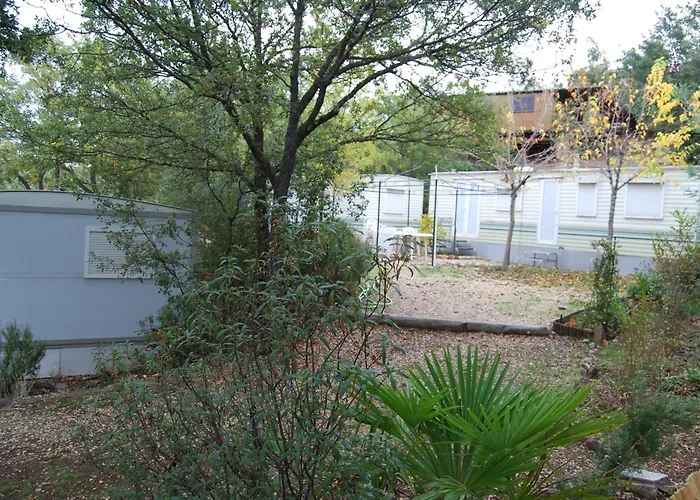 Camping De Cervera De Buitrago