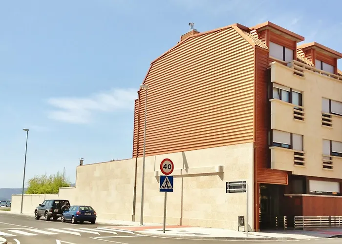 Apartamentos Puerto Basella